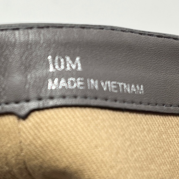 L.Paolo Gay Pointed Toe Block Heel Leather Zip Closure Ankle Boots Size 10M - Picture 7 of 11